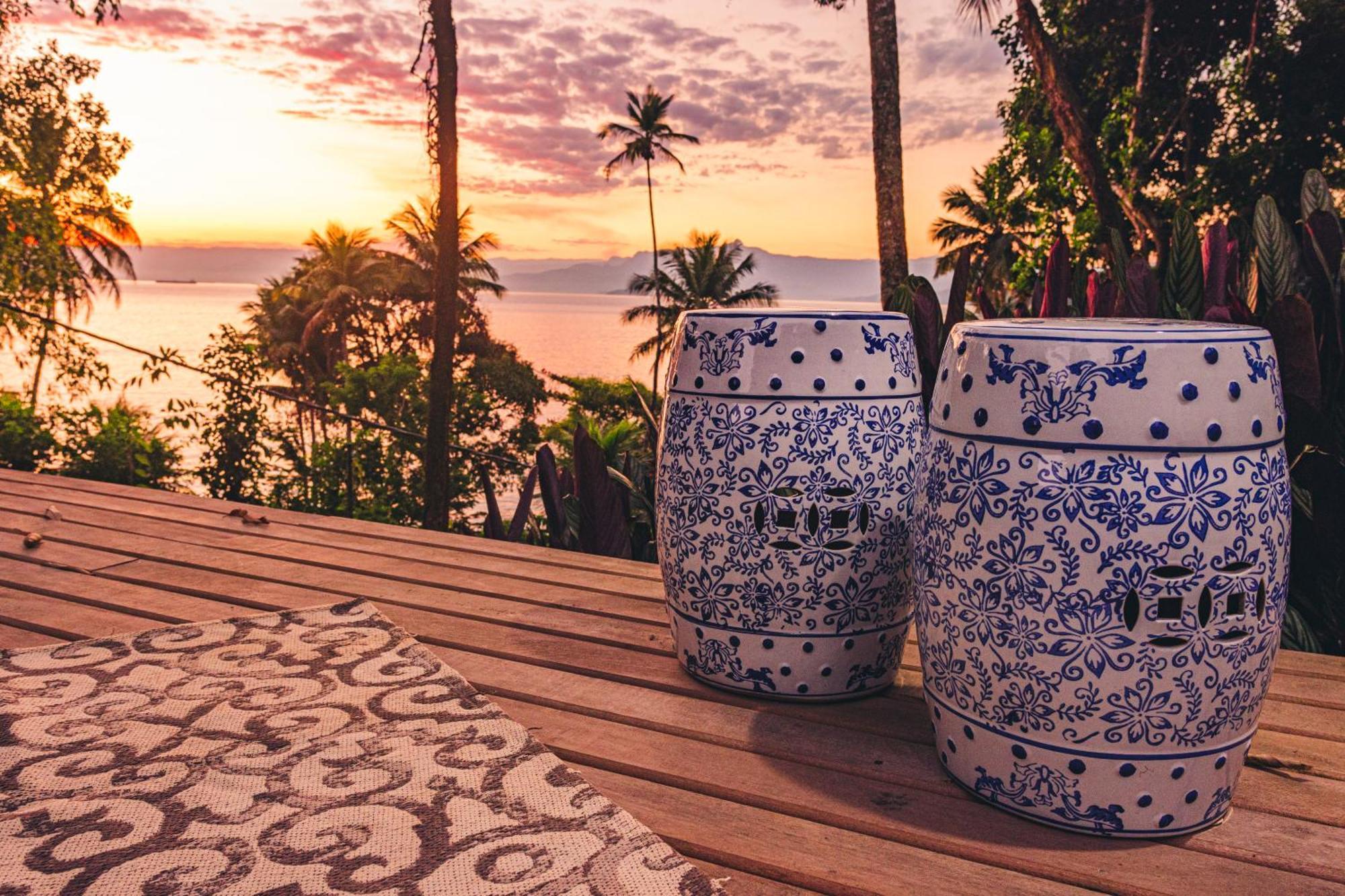 Pousada Sobre A Rocha Praia de Araçatiba 외부 사진